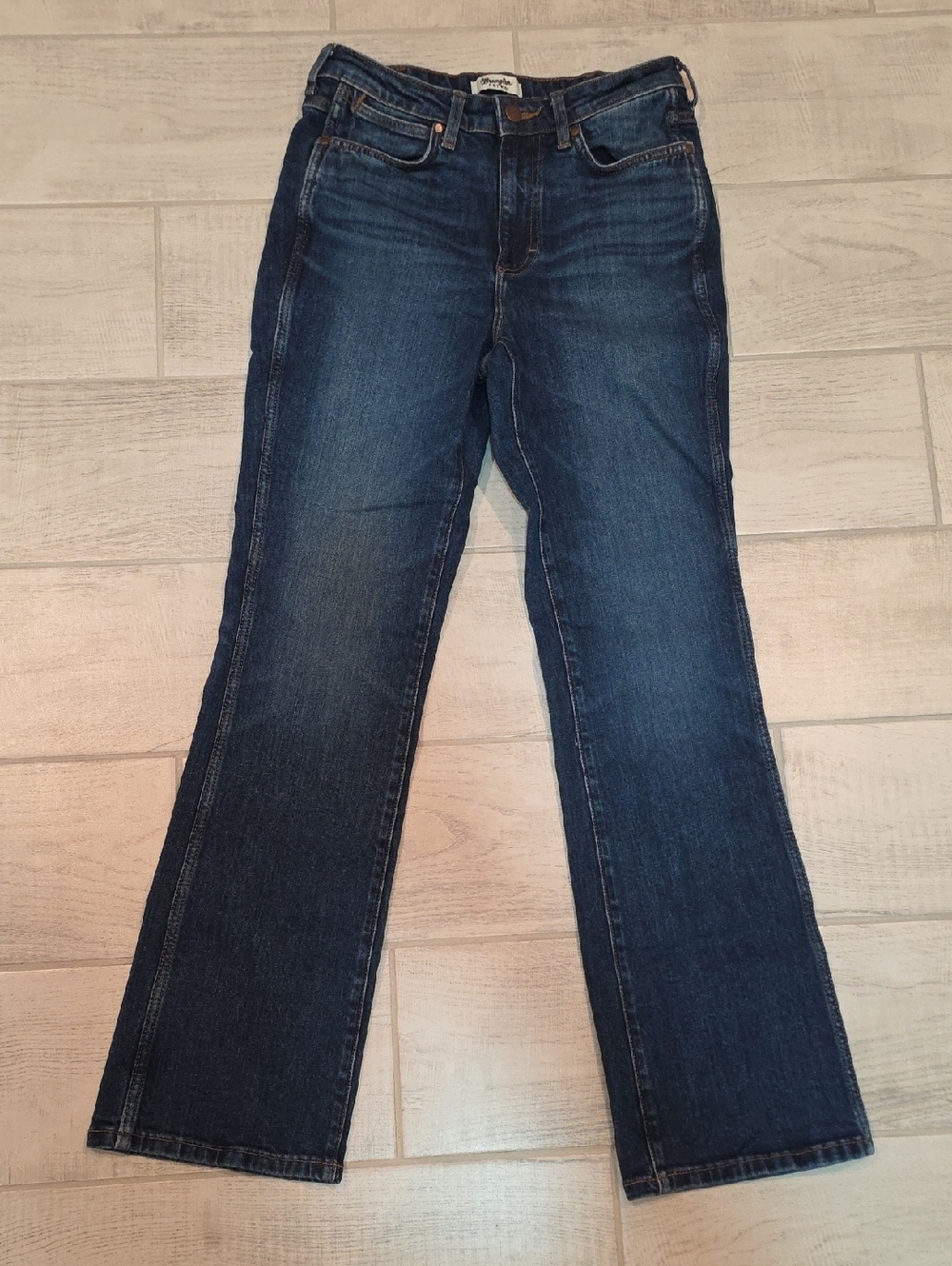 Wrangler Retro High Rise Boot Women's Size 29x32 Dark Wash Stretch